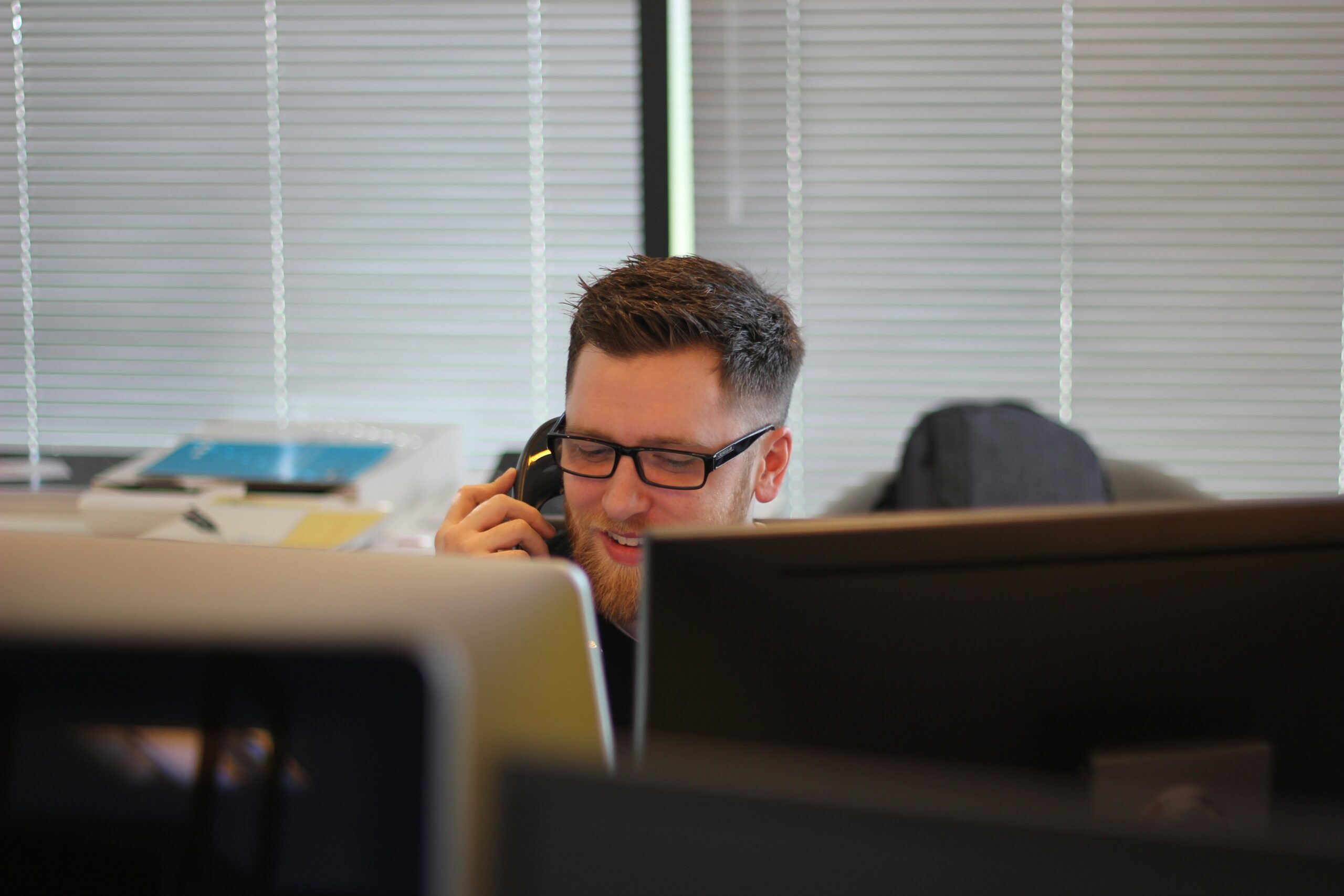 CUSTOMER CARE, COMUNICAZIONE PROFESSIONALE E GESTIONE DEL CLIENTI